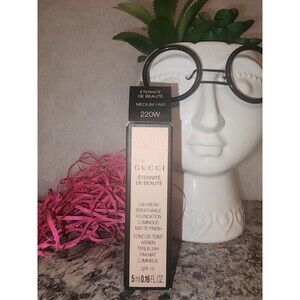 GUCCI 24H WEAR BREATHABLE FOUNDATION LUMNOUS MATTE FINISH MD FAIR 220W"  5ML NIB